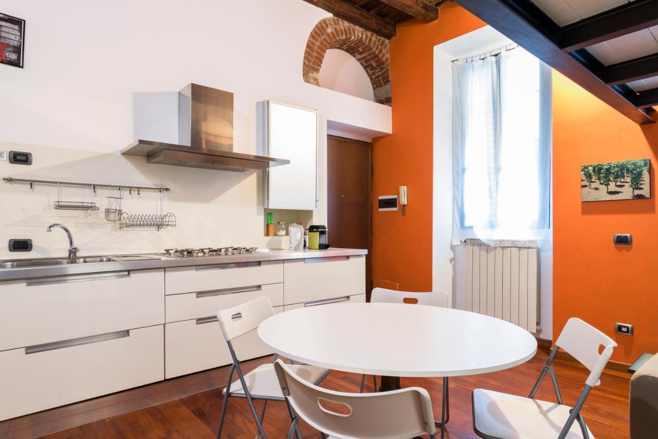 Cozy In Wonderful Navigli Area Apartment *